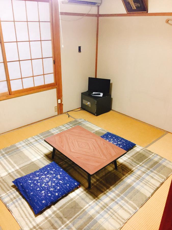 Готель Nakamichiya Iiyama Екстер'єр фото
